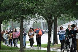 Students Walkout of HISDs Decisions