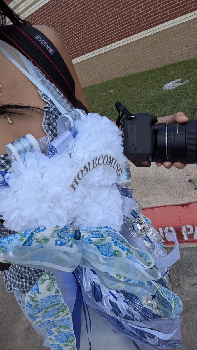 Kayla Novillas' Homecoming Mum